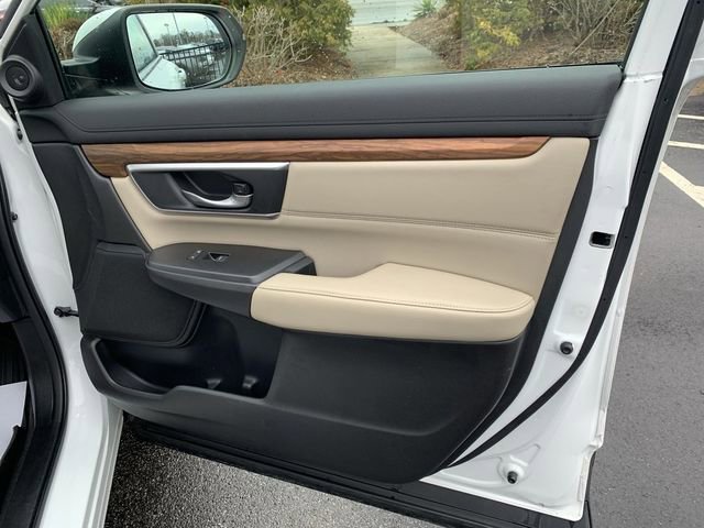 Used 2019 Honda CR-V Touring image 13