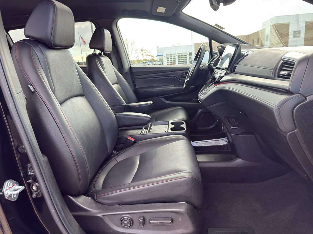 Used 2025 Honda Odyssey Sport-L image 41