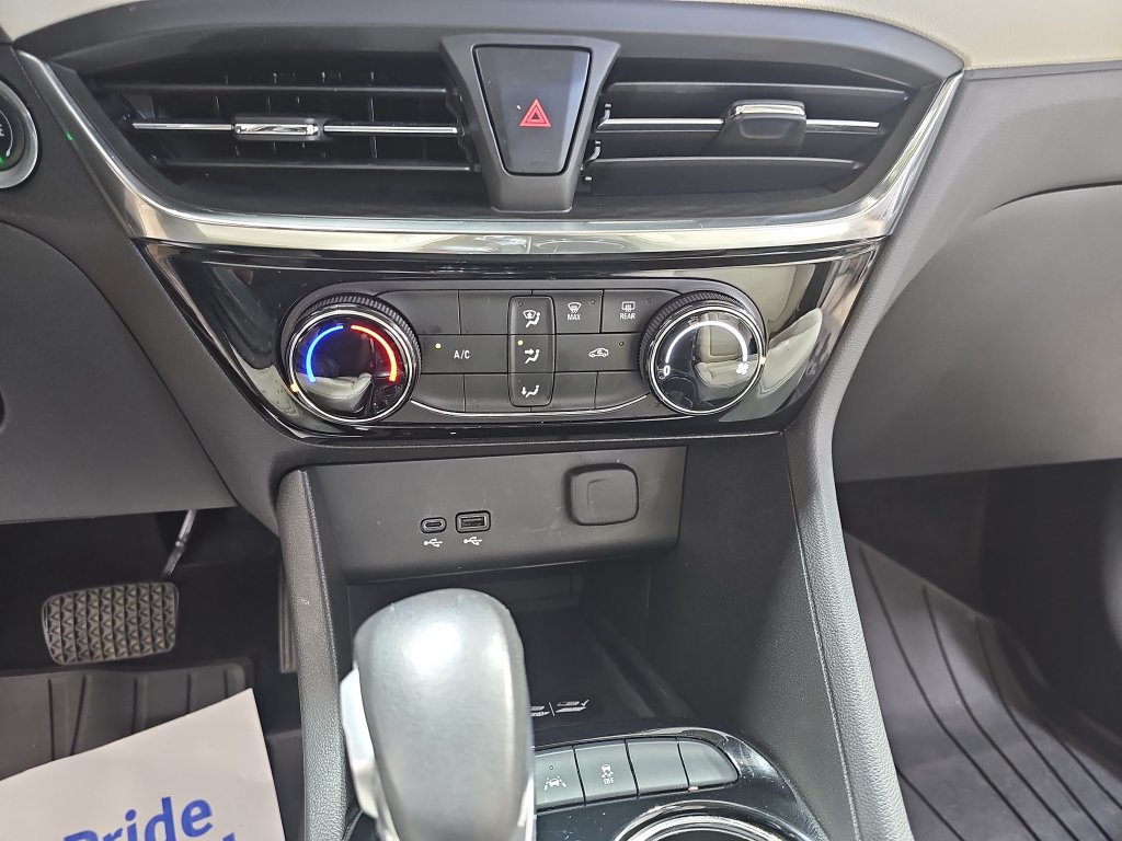 Certified 2024 Buick Encore GX Sport Touring w/ Advanced Technology Package AWD/4WD image 25