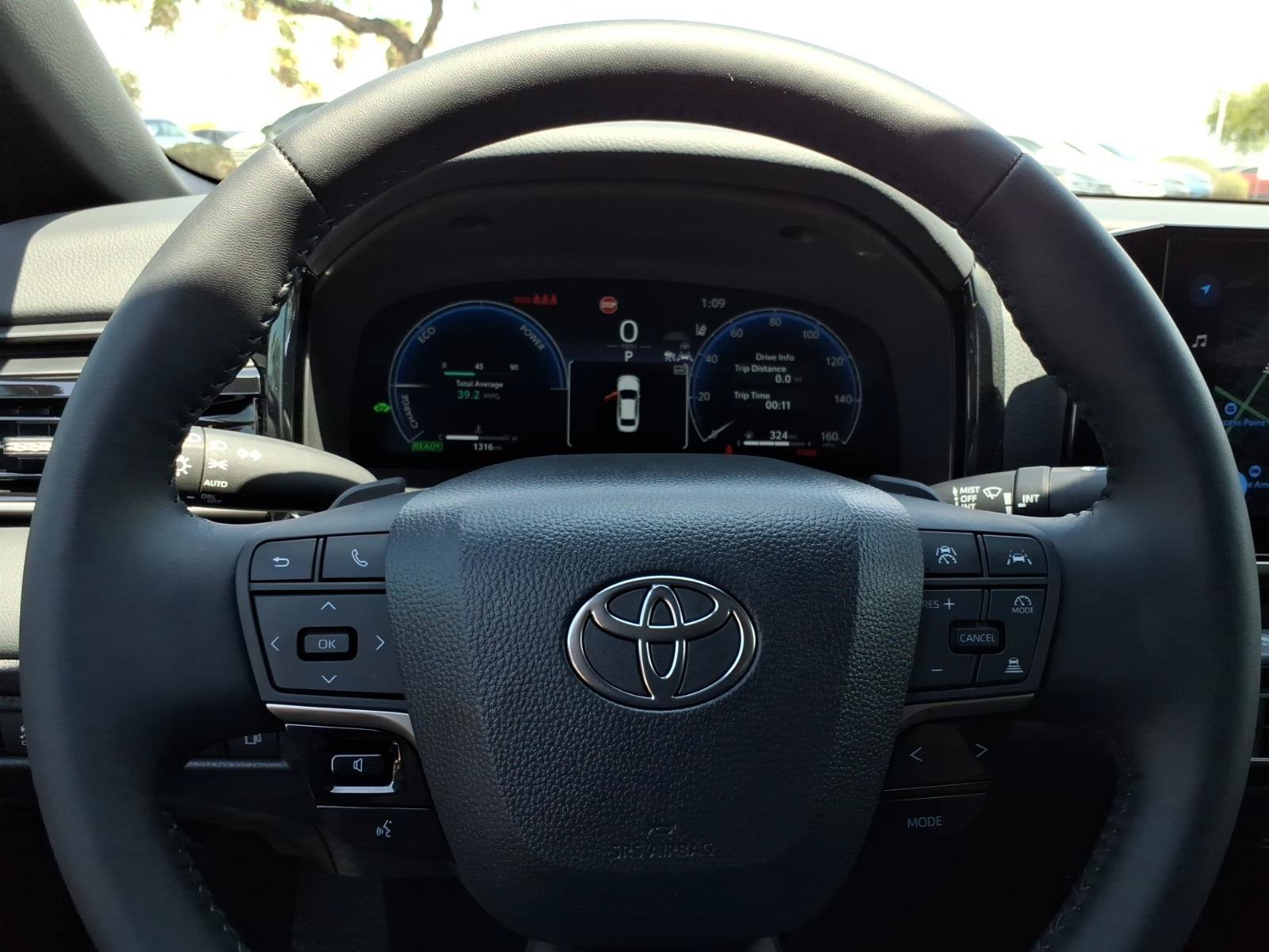 Used 2026 Toyota Camry XSE FWD image 26