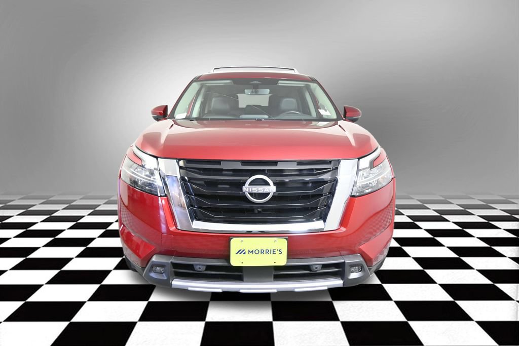 Used 2023 Nissan Pathfinder SL AWD/4WD image 12