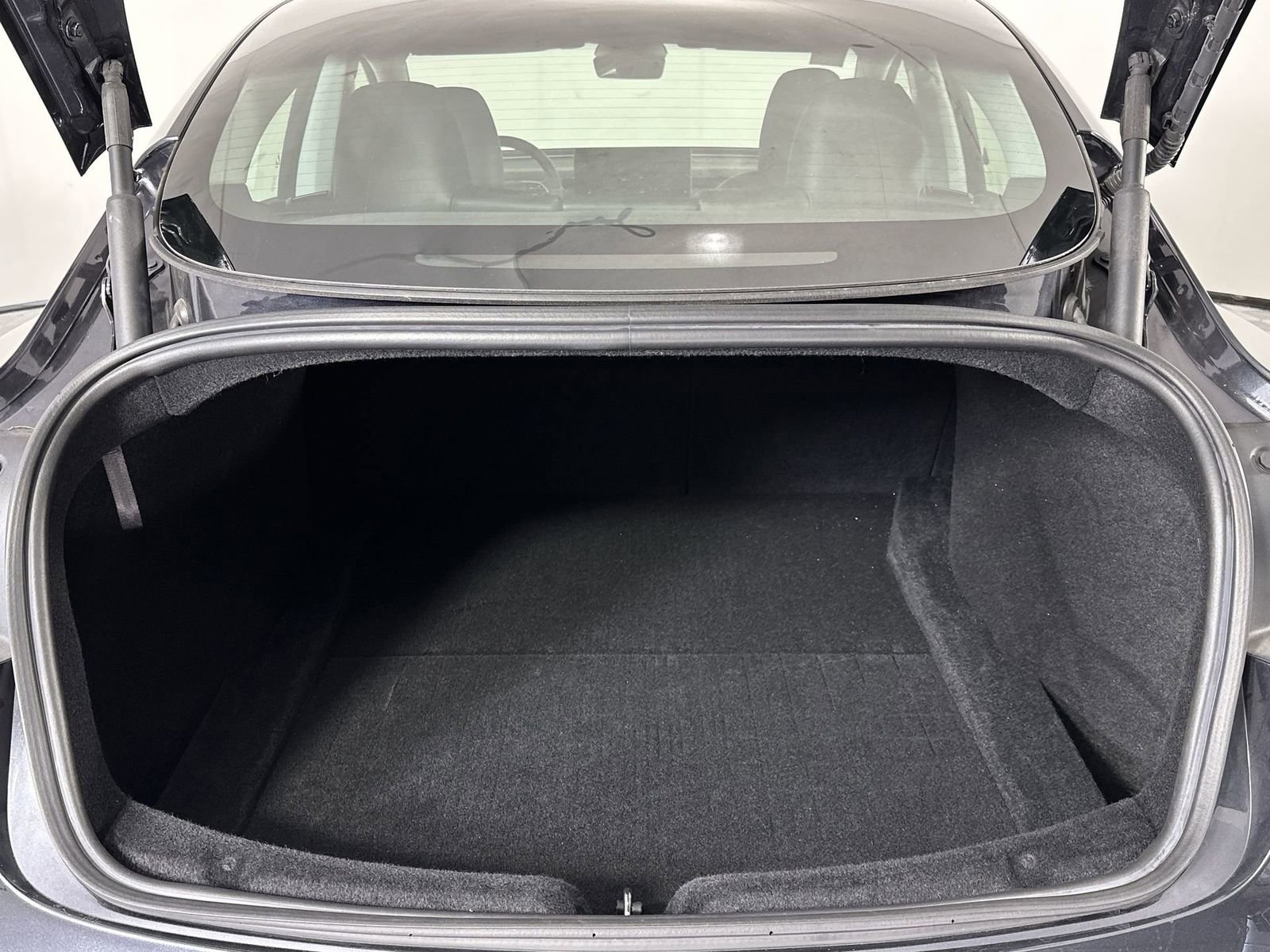 Used 2024 Tesla Model 3 Standard Range RWD image 24