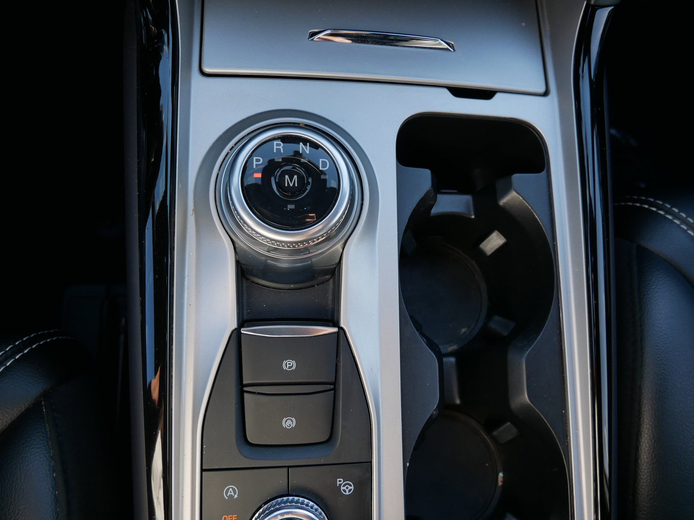 Used 2024 Ford Explorer ST w/ Equipment Group 401A AWD/4WD image 24