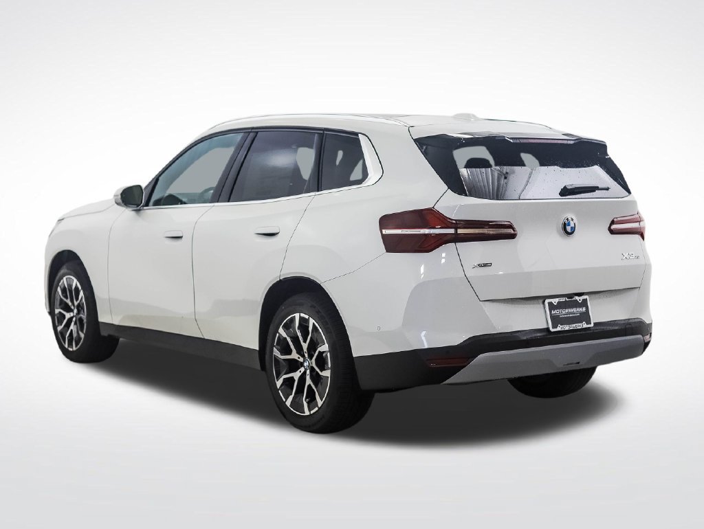 Used 2026 BMW X3 xDrive30i w/ Premium Package AWD/4WD image 3