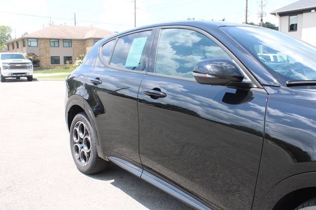 Used 2025 Alfa Romeo Tonale AWD/4WD image 48