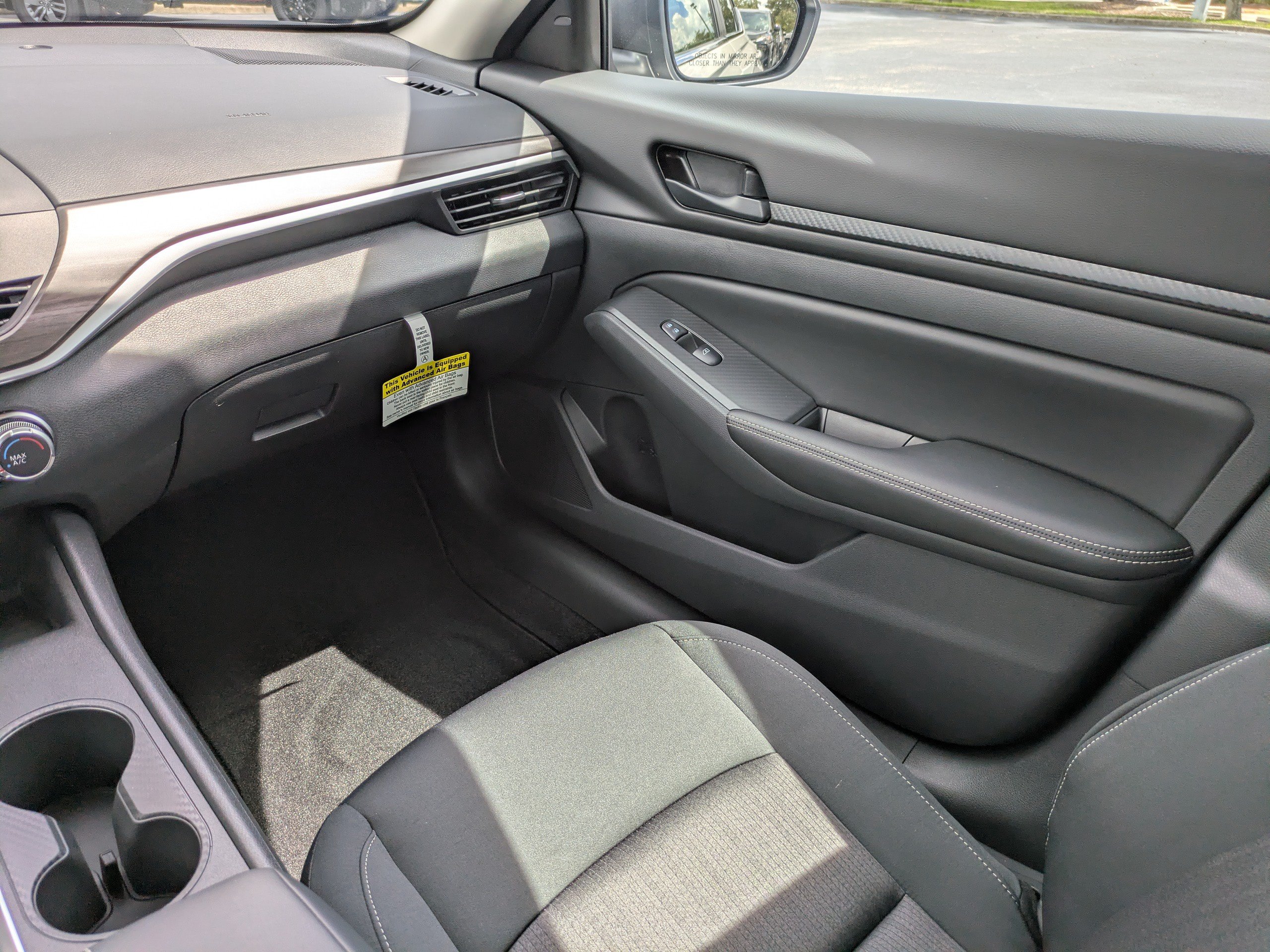 New 2026 Nissan Altima 2.5 SV FWD image 16