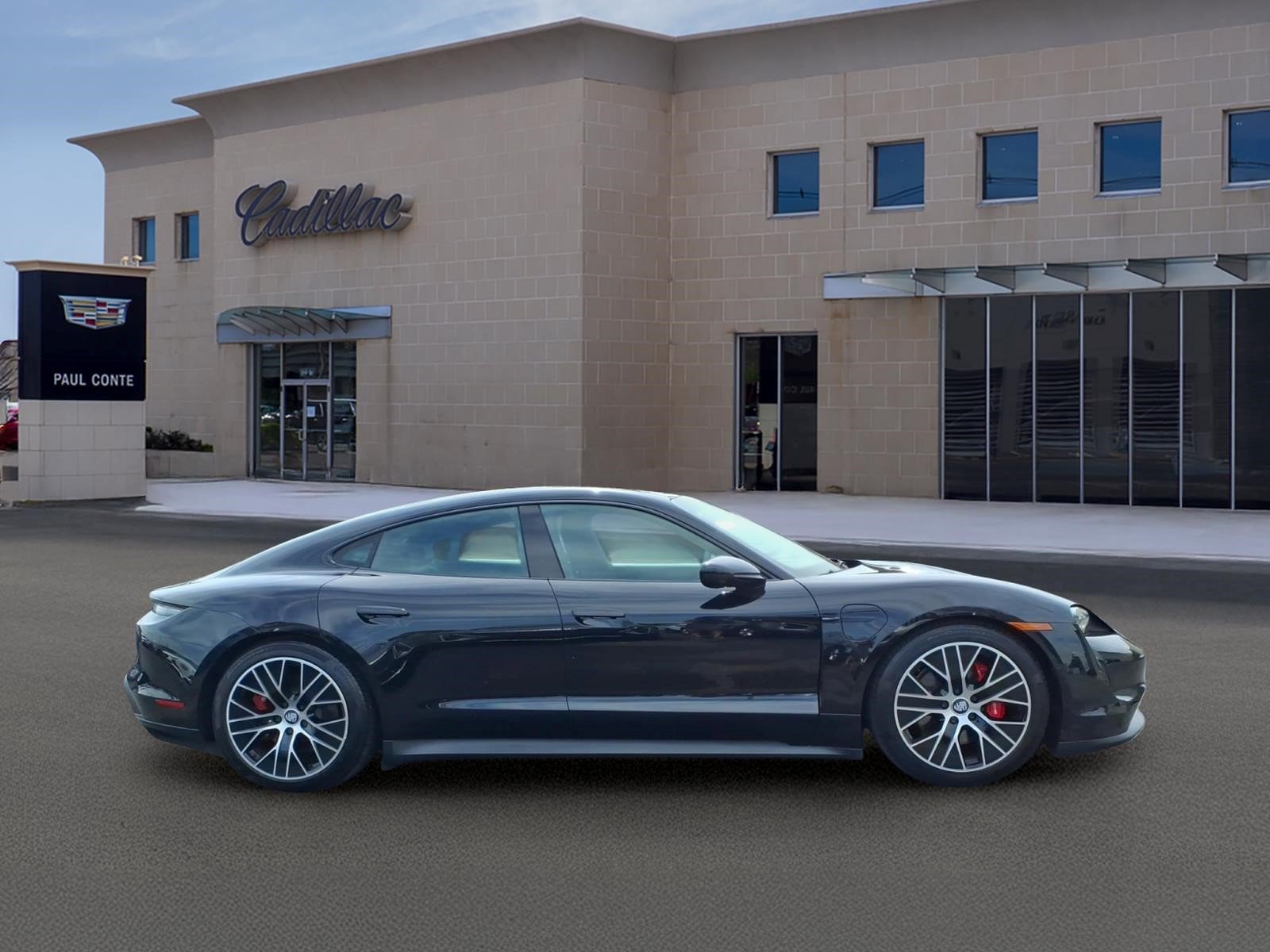 Used 2020 Porsche Taycan 4S AWD/4WD image 4