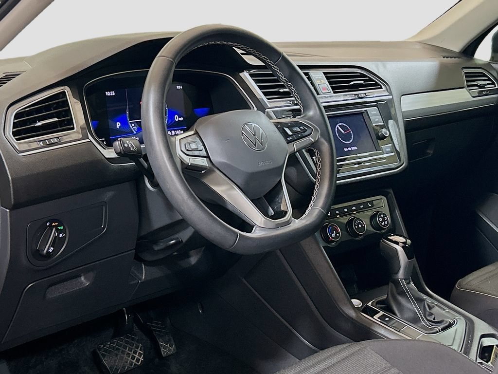 Used 2024 Volkswagen Tiguan S FWD image 7
