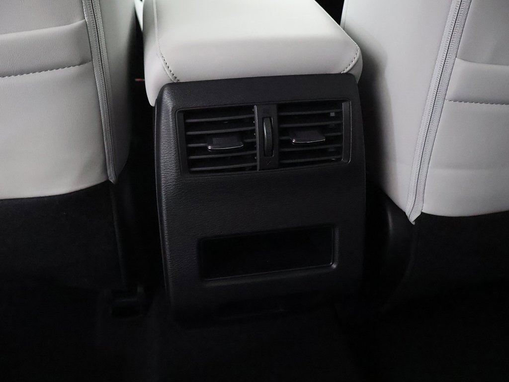 New 2025 Mitsubishi Outlander SE image 54