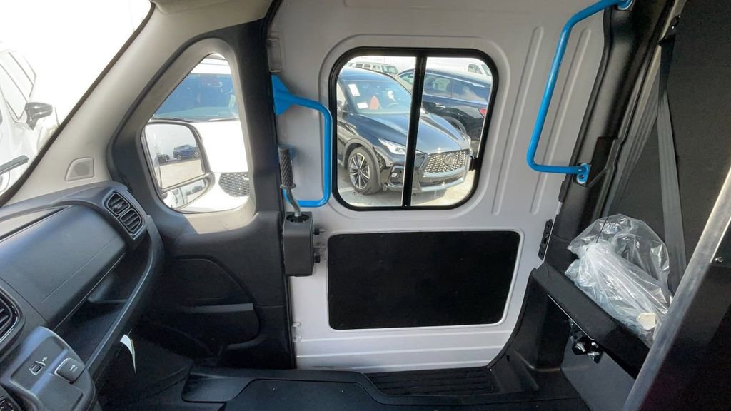 New 2024 RAM ProMaster 3500 w/ Delivery Van Package image 15