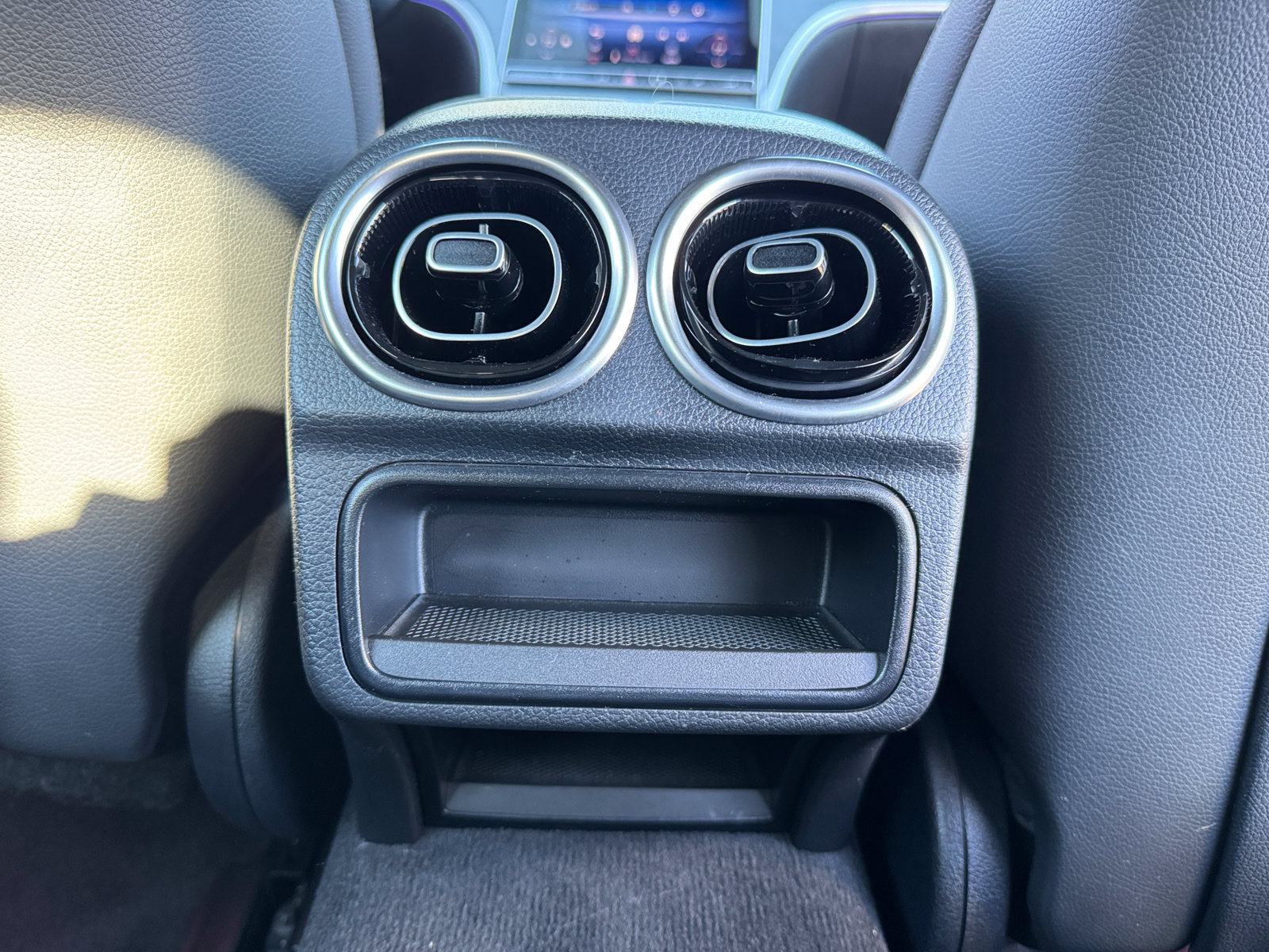 Used 2025 Mercedes-Benz C 300 4MATIC Sedan image 10