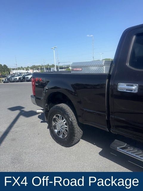Used 2018 Ford F250 XLT w/ XLT Premium Package AWD/4WD image 7
