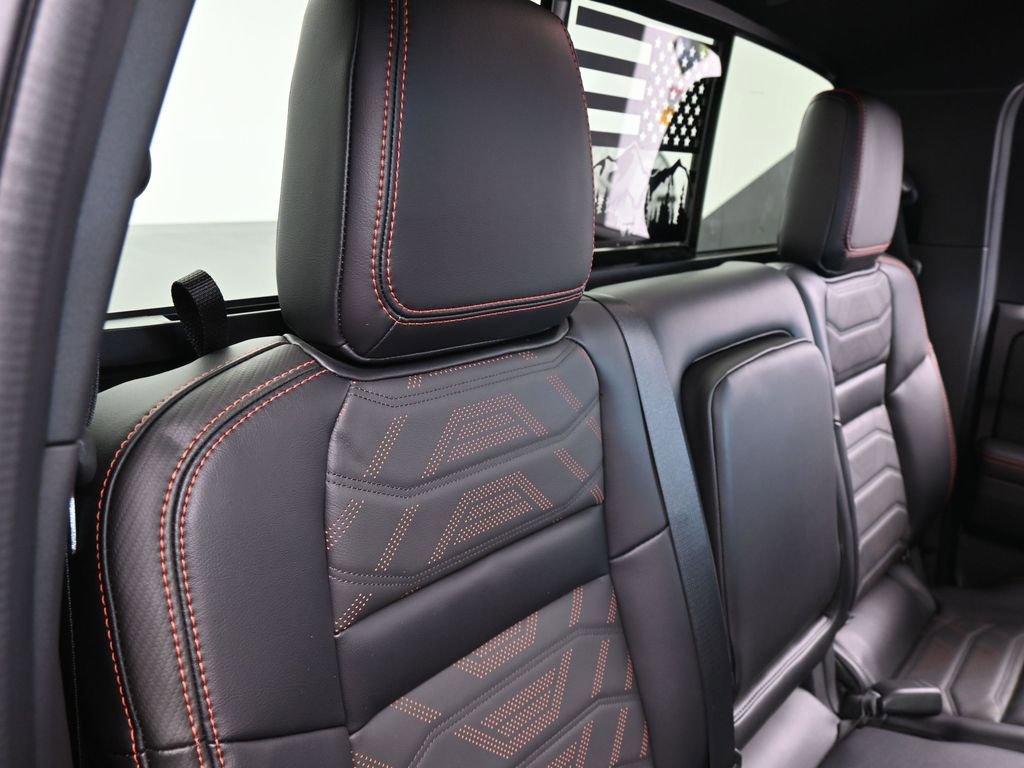 Used 2025 Nissan Frontier Pro-X w/ Pro Premium Package image 35