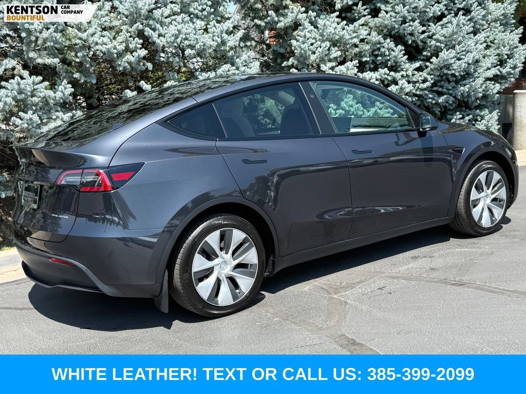 Used 2024 Tesla Model Y Long Range AWD/4WD image 9