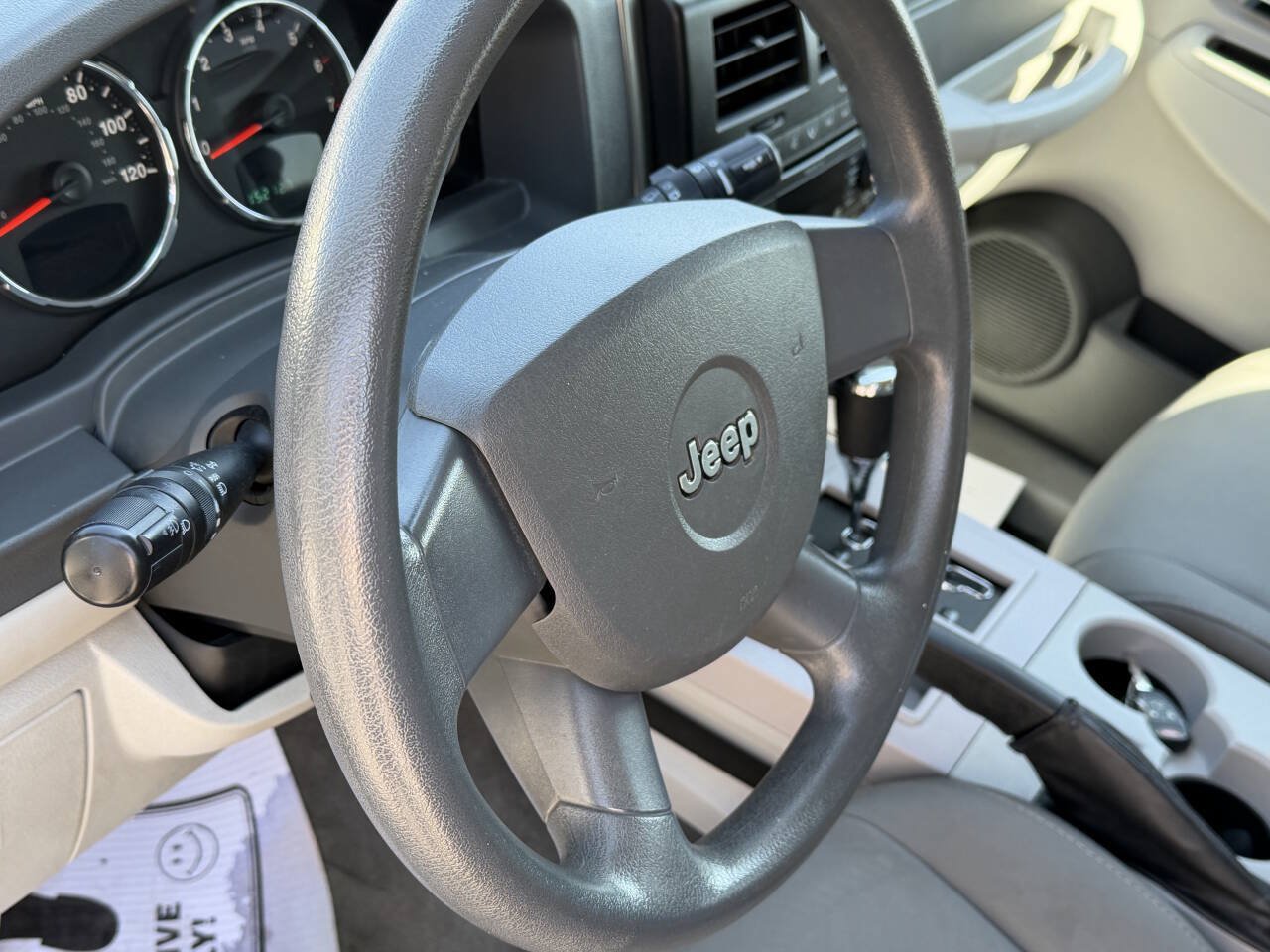 Used 2008 Jeep Liberty Sport w/ Popular Equipment Group AWD/4WD image 7