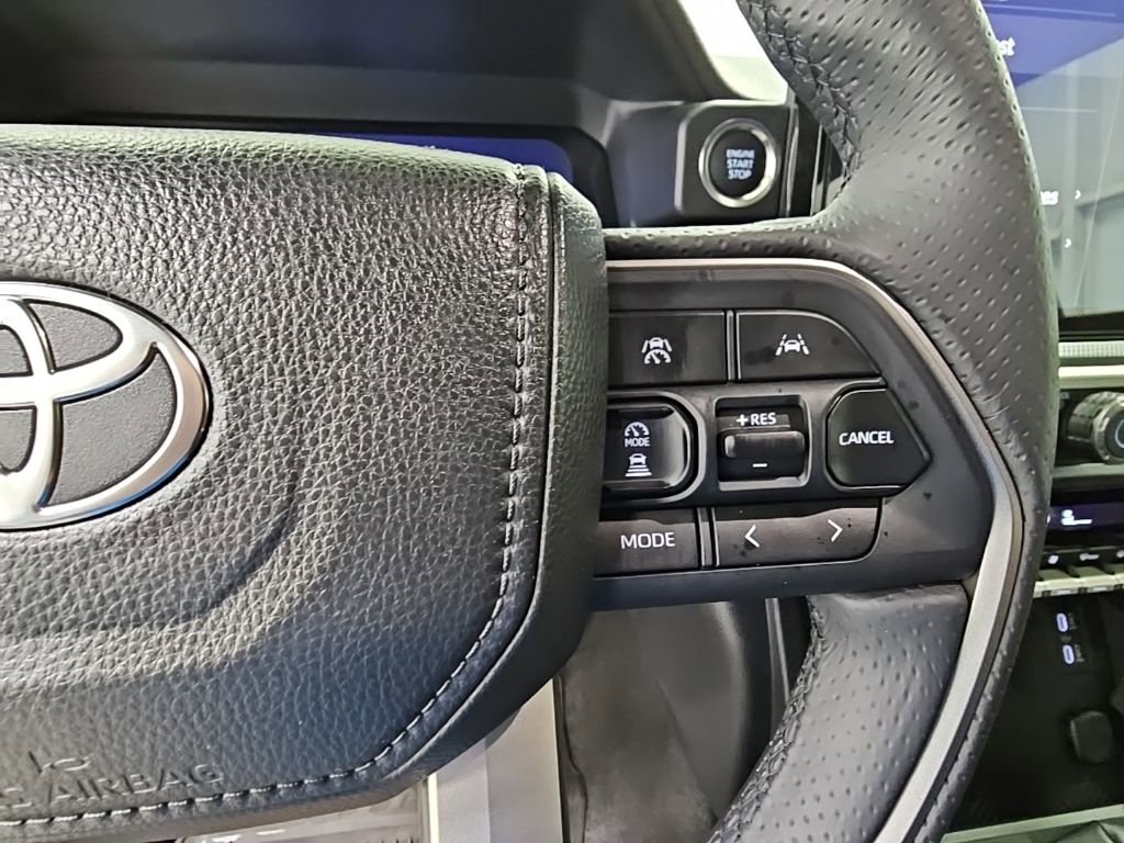 Used 2025 Toyota 4Runner Limited image 26