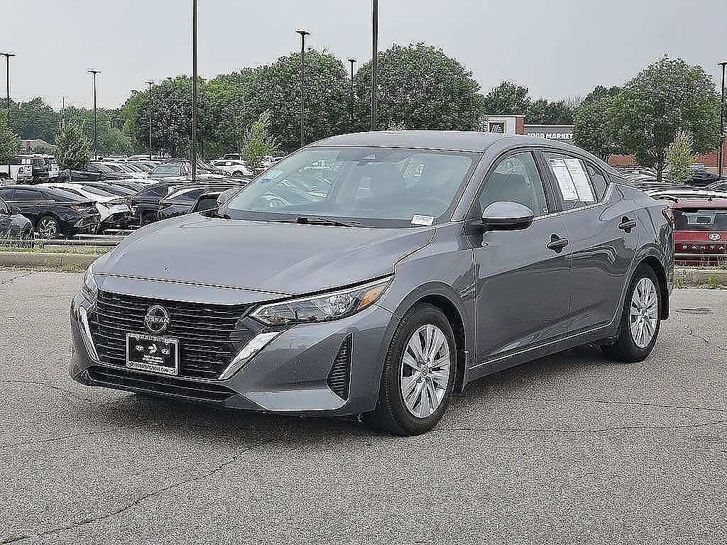 Used 2024 Nissan Sentra S FWD image 2