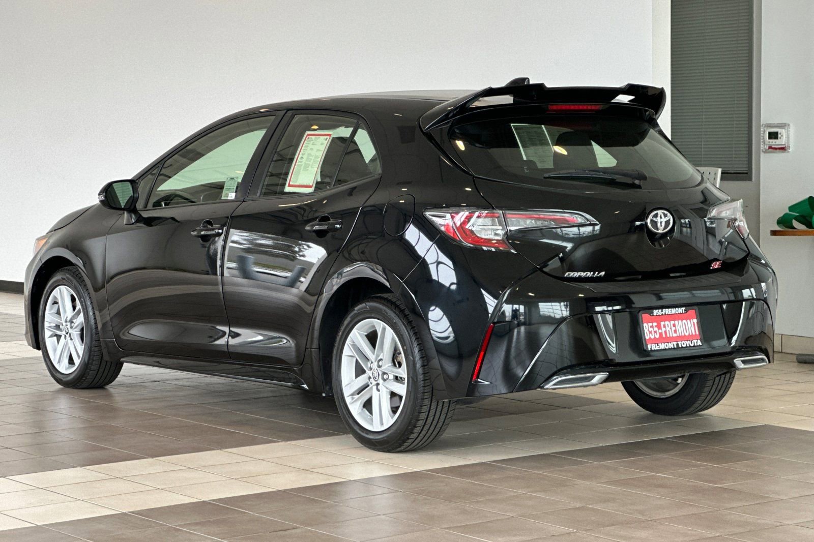 Certified 2019 Toyota Corolla SE w/ Protection Package FWD image 6