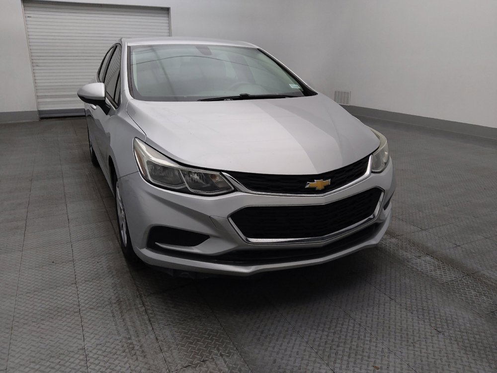 Used 2017 Chevrolet Cruze LS FWD image 14