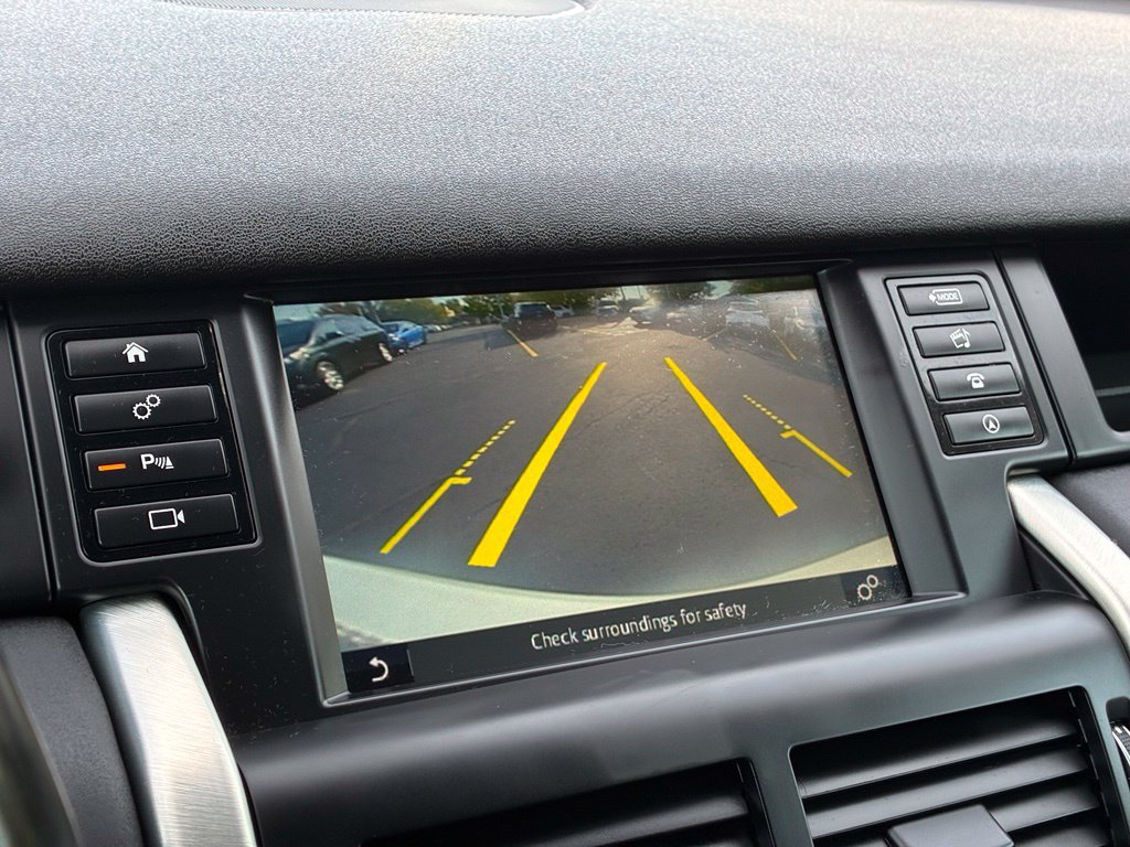 Used 2017 Land Rover Discovery Sport HSE AWD/4WD image 6