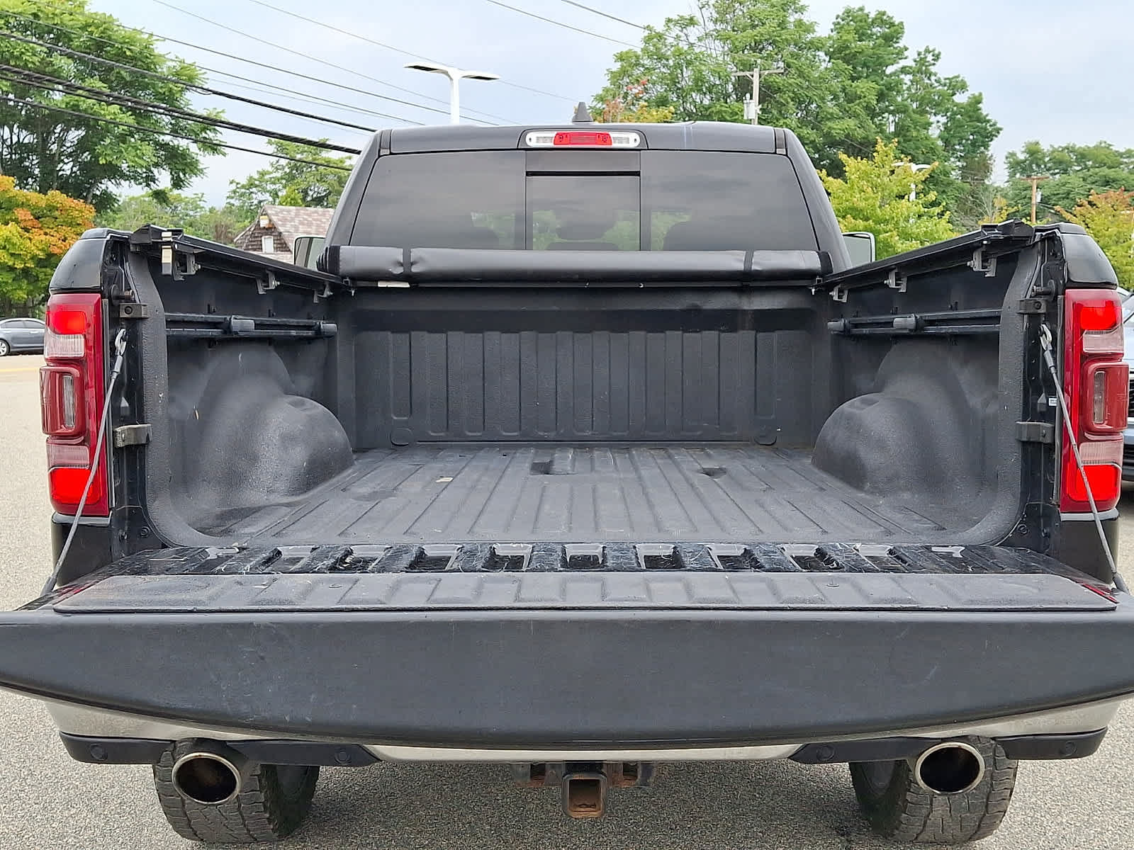 Used 2019 RAM 1500 Limited AWD/4WD image 32