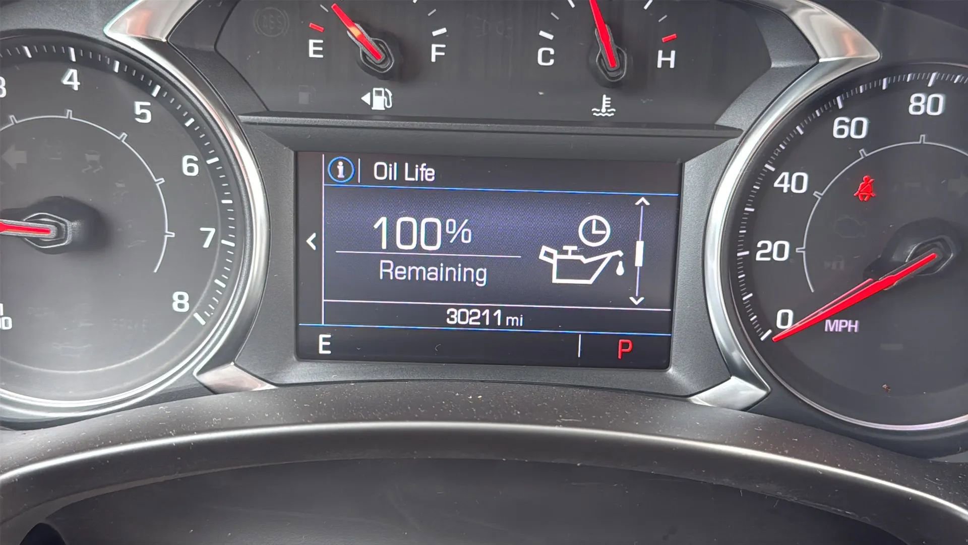 Used 2022 GMC Terrain SLE image 17