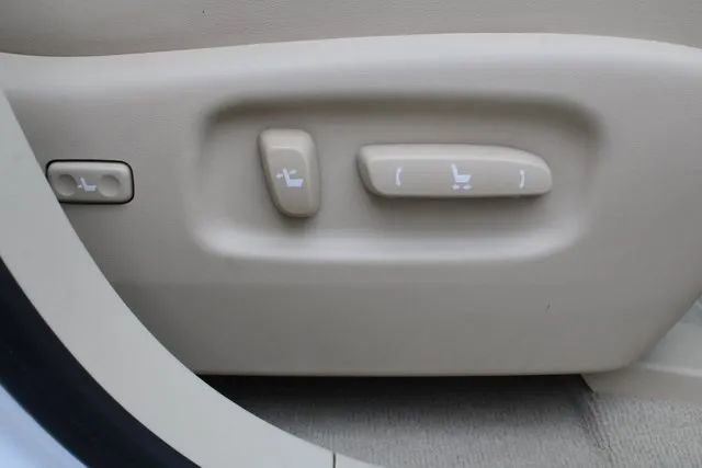 Used 2013 Lexus RX 350 F Sport image 30