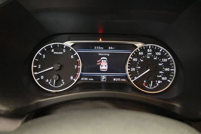 Used 2025 Nissan Sentra SR w/ Trunk Package FWD image 37