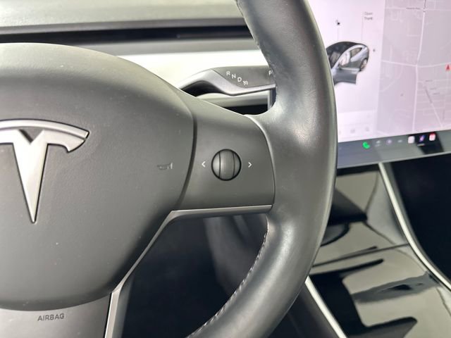 Used 2019 Tesla Model 3 Long Range image 16