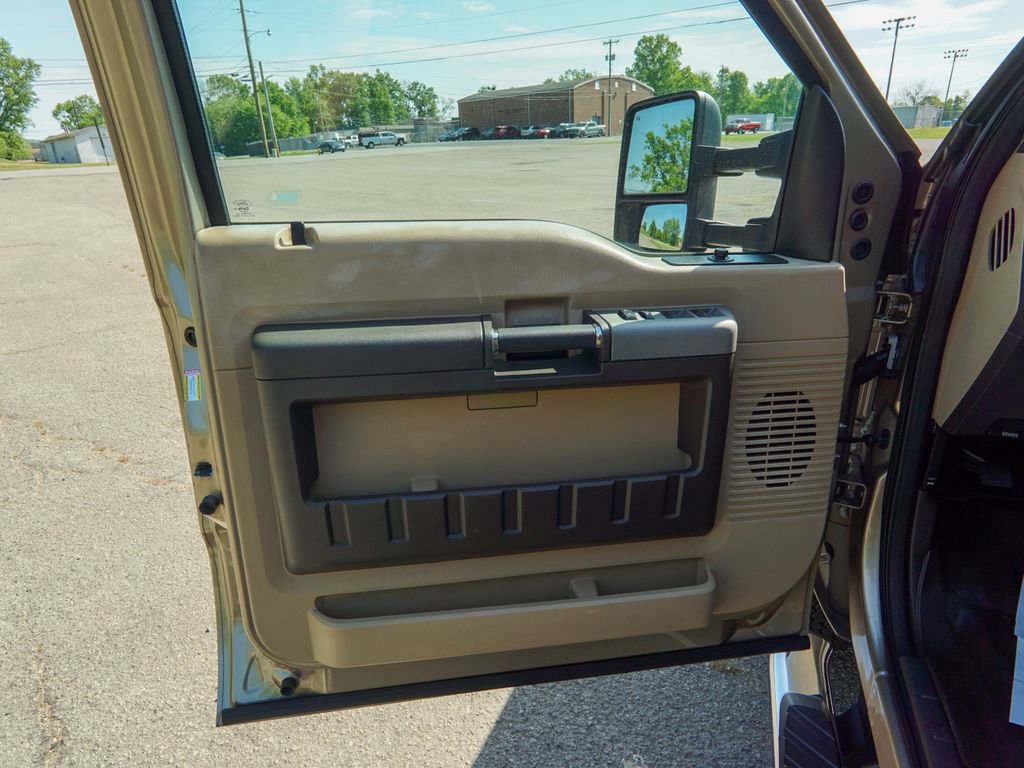 Used 2014 Ford F250 XLT w/ XLT Value Package AWD/4WD image 16