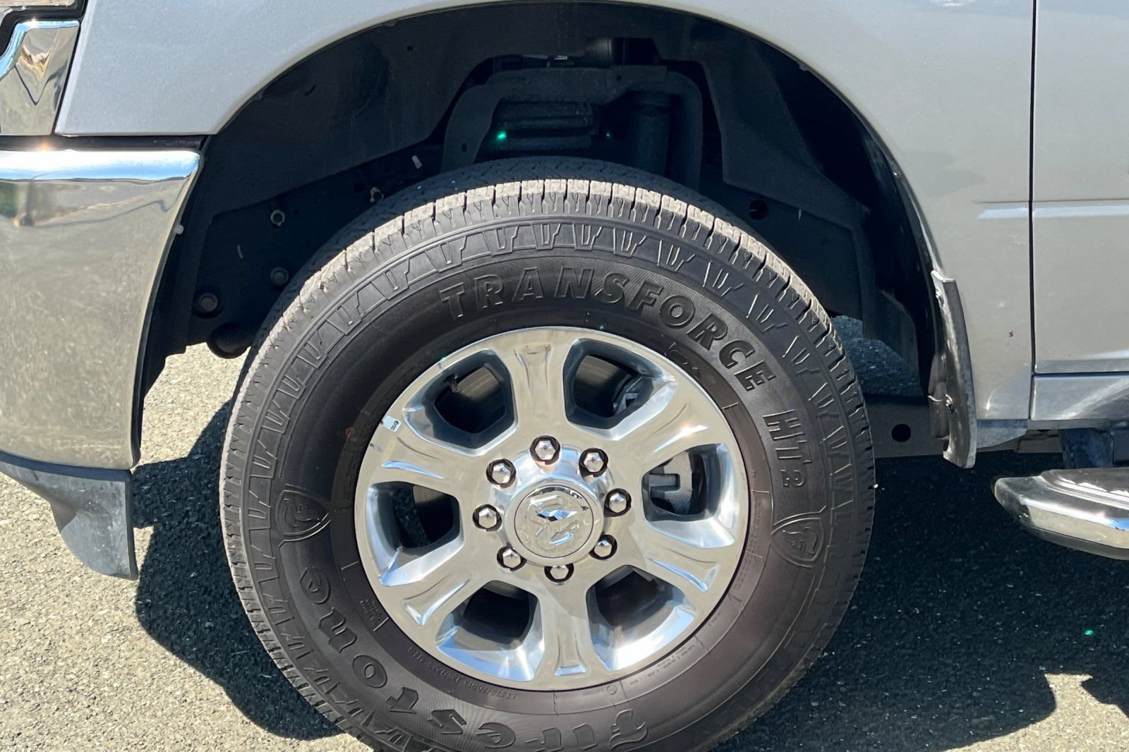 Used 2024 RAM 2500 Big Horn AWD/4WD image 15