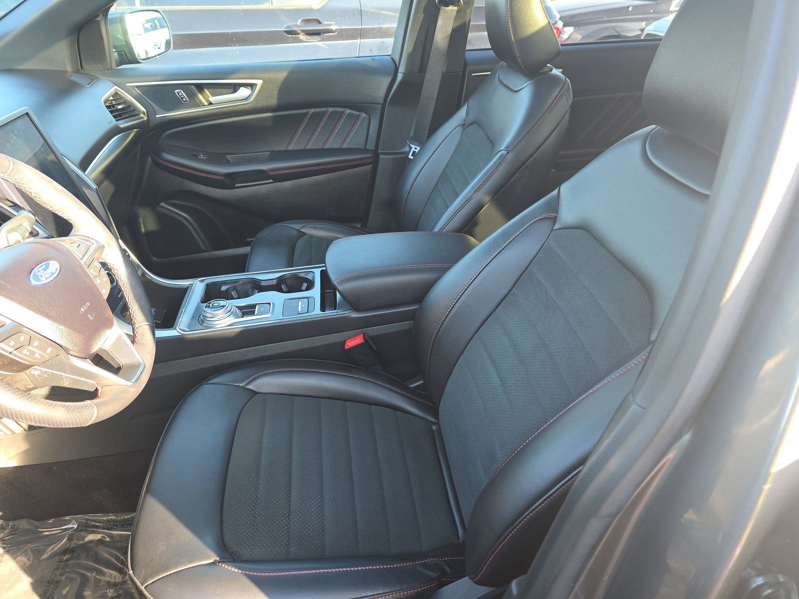 Used 2023 Ford Edge ST-Line AWD/4WD image 13