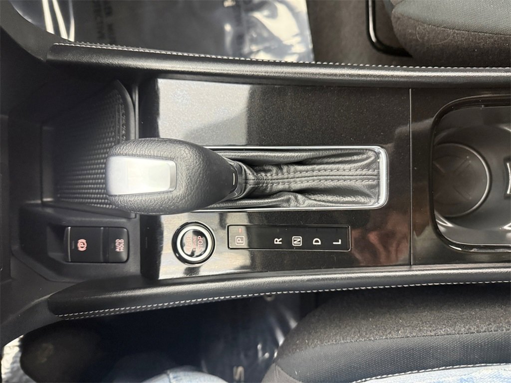 Used 2024 Nissan Kicks SV image 20