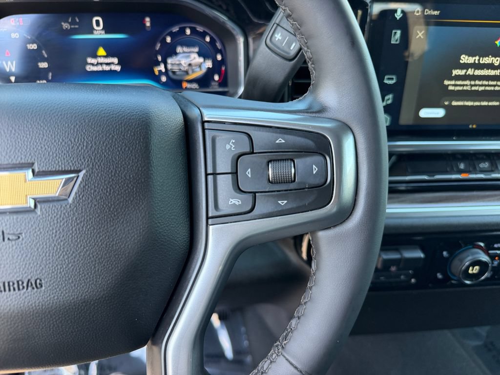 Used 2025 Chevrolet Silverado 2500 LT AWD/4WD image 19