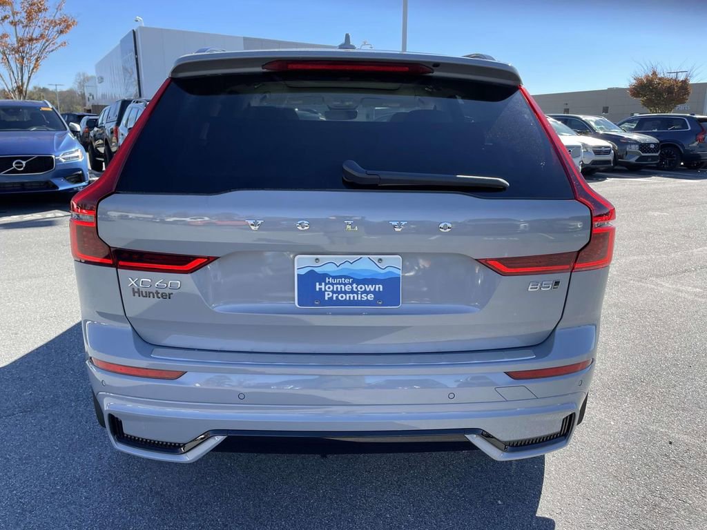 New 2026 Volvo XC60 B5 Ultra w/ Protection Package Premier image 24