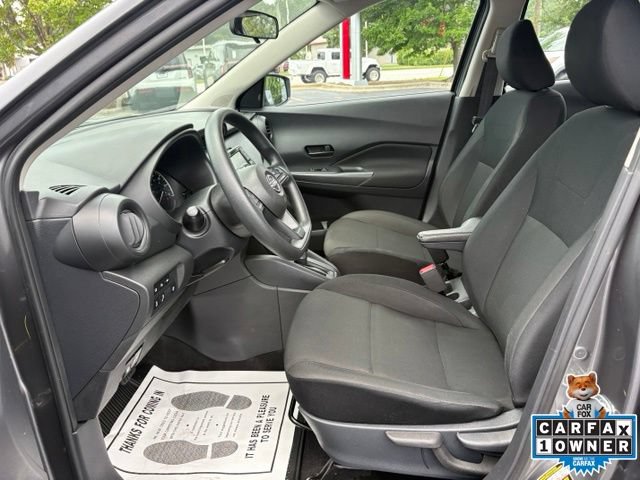 Used 2024 Nissan Kicks S FWD image 11