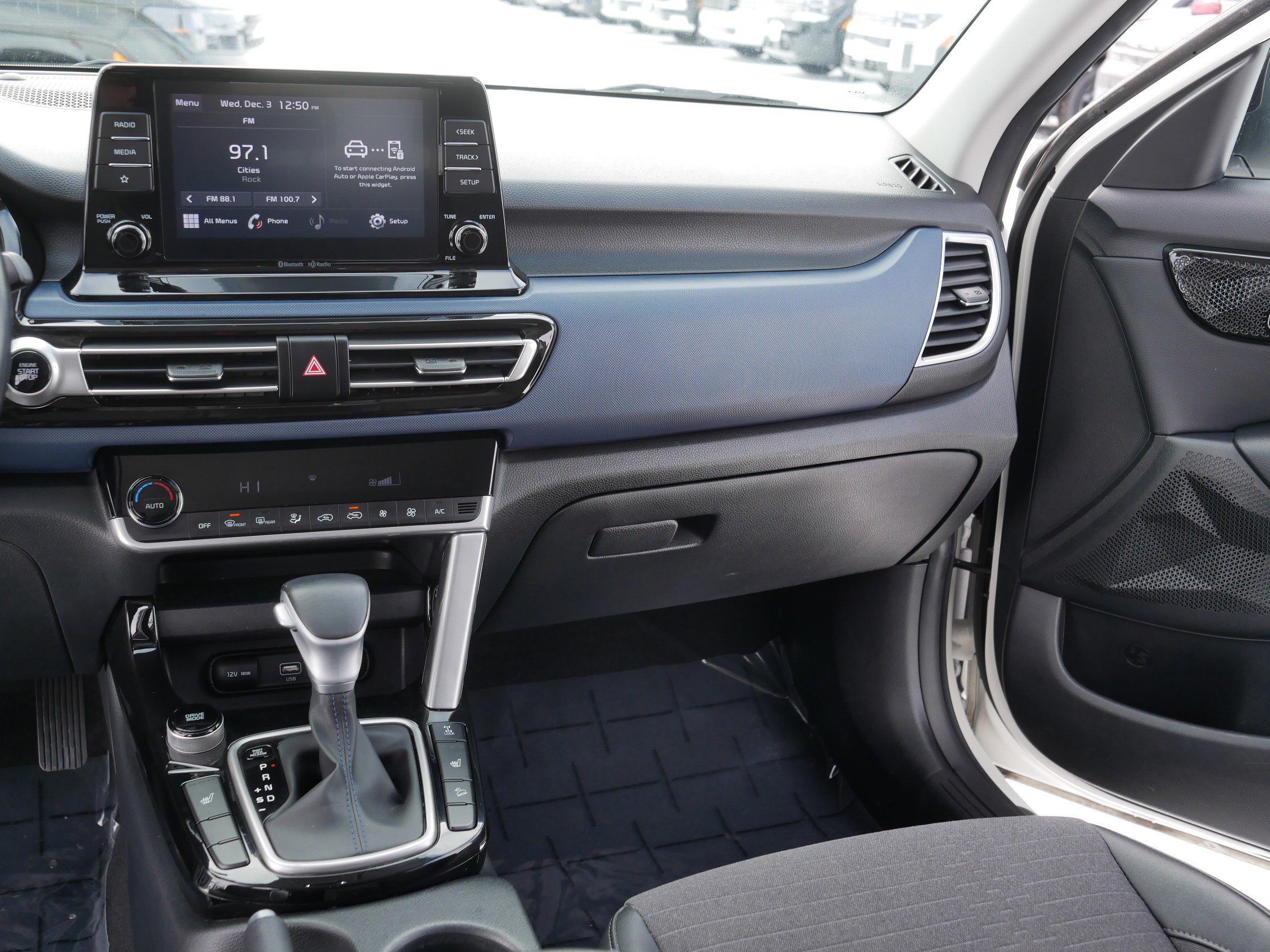 Used 2023 Kia Seltos S image 22