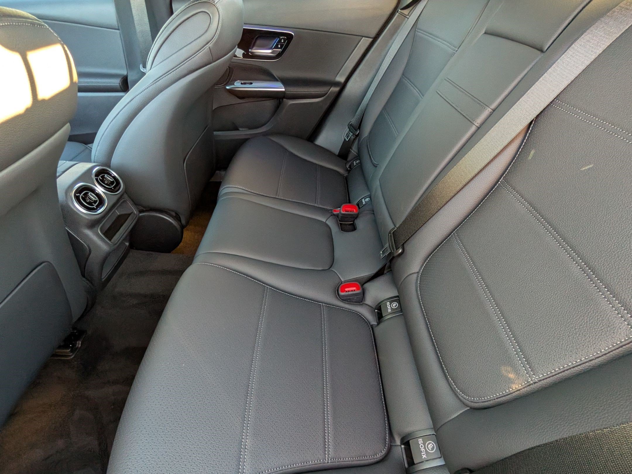 Certified 2026 Mercedes-Benz GLC 300 4MATIC image 28