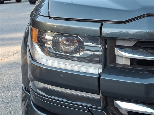 Used 2017 Chevrolet Silverado 1500 LTZ Z71 image 11