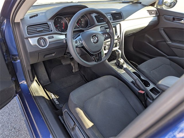 Used 2016 Volkswagen Passat 1.8T S image 10