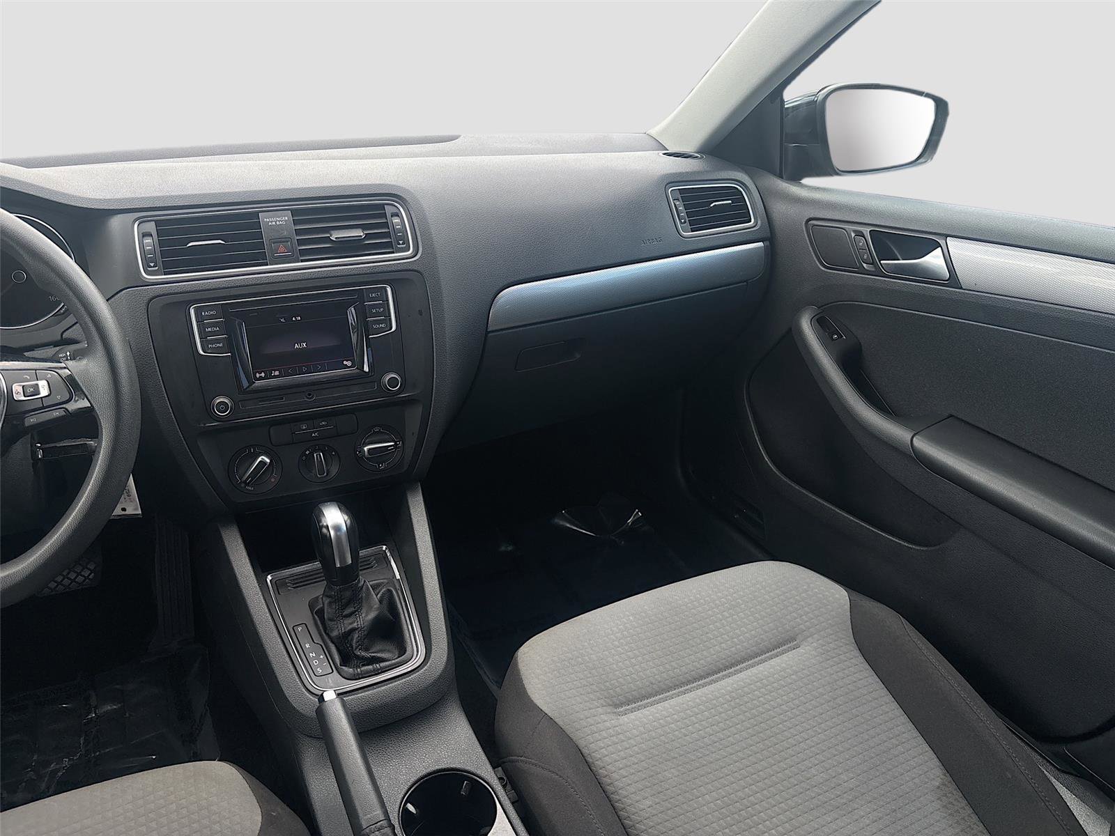 Used 2018 Volkswagen Jetta S image 23