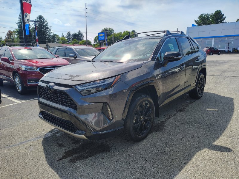 Used 2025 Toyota RAV4 XSE w/ Weather Package AWD/4WD 360° Tour