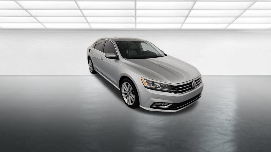 Used 2017 Volkswagen Passat 1.8T SE FWD image 9