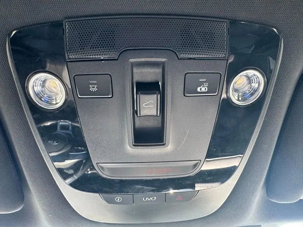 Used 2021 Kia K5 GT-Line AWD/4WD image 29