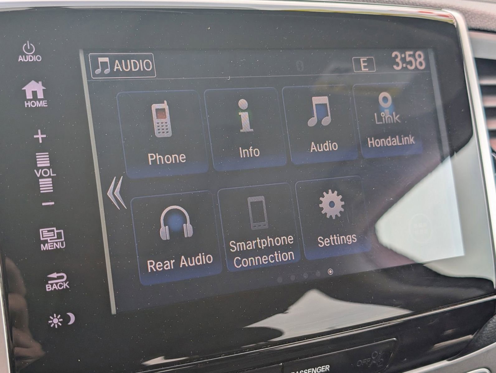 Used 2017 Honda Pilot EX-L image 19