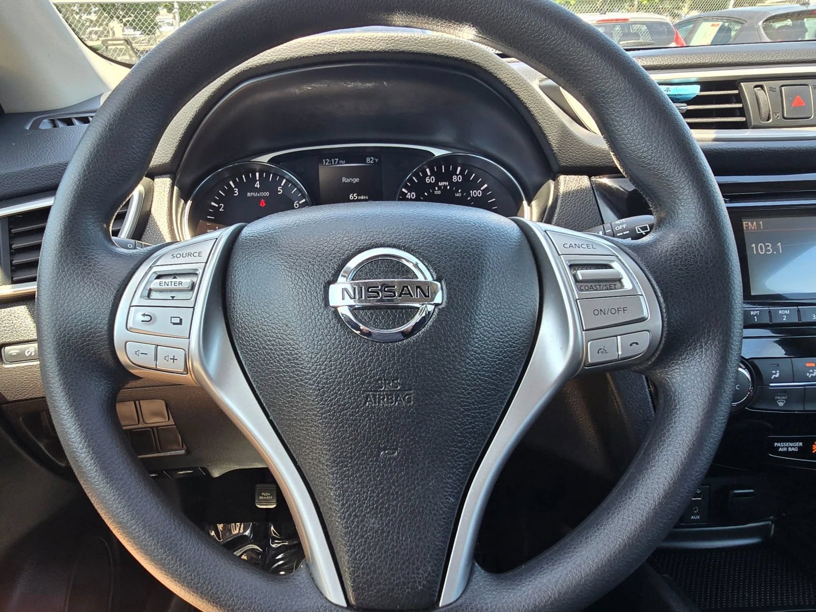Used 2016 Nissan Rogue S FWD image 23