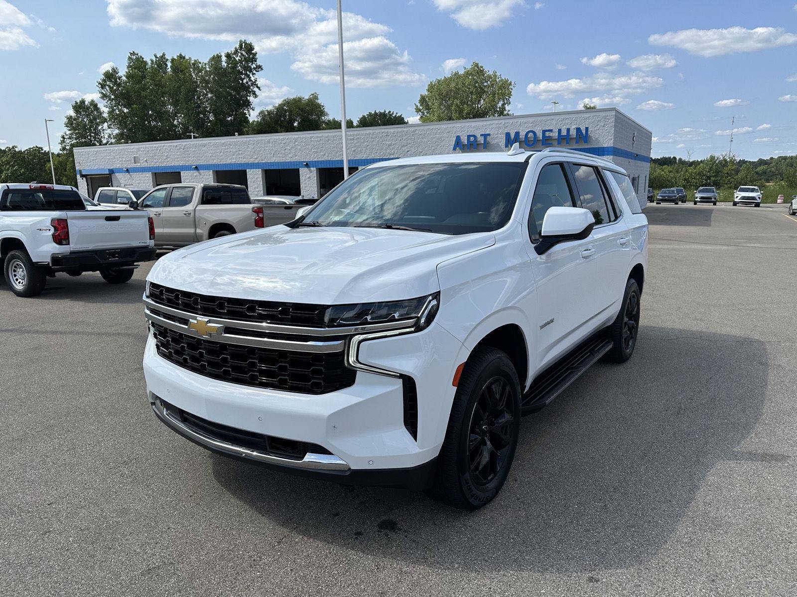 Used 2022 Chevrolet Tahoe LS w/ Driver Alert Package AWD/4WD image 10