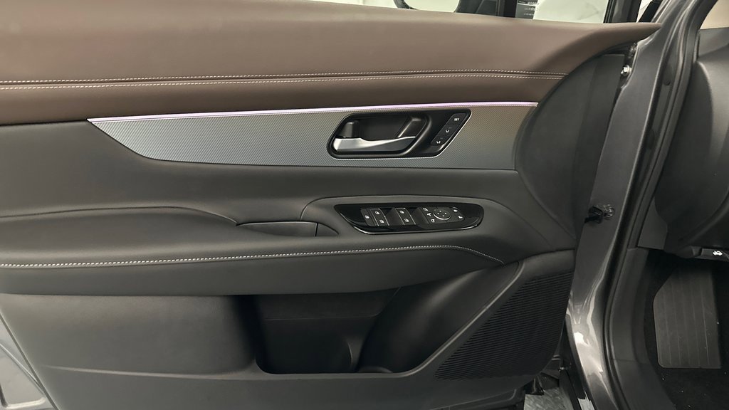 New 2025 Nissan Murano Platinum w/ Cargo Package image 14