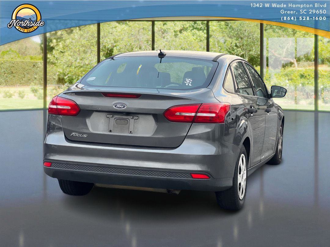 Used 2018 Ford Focus S image 4