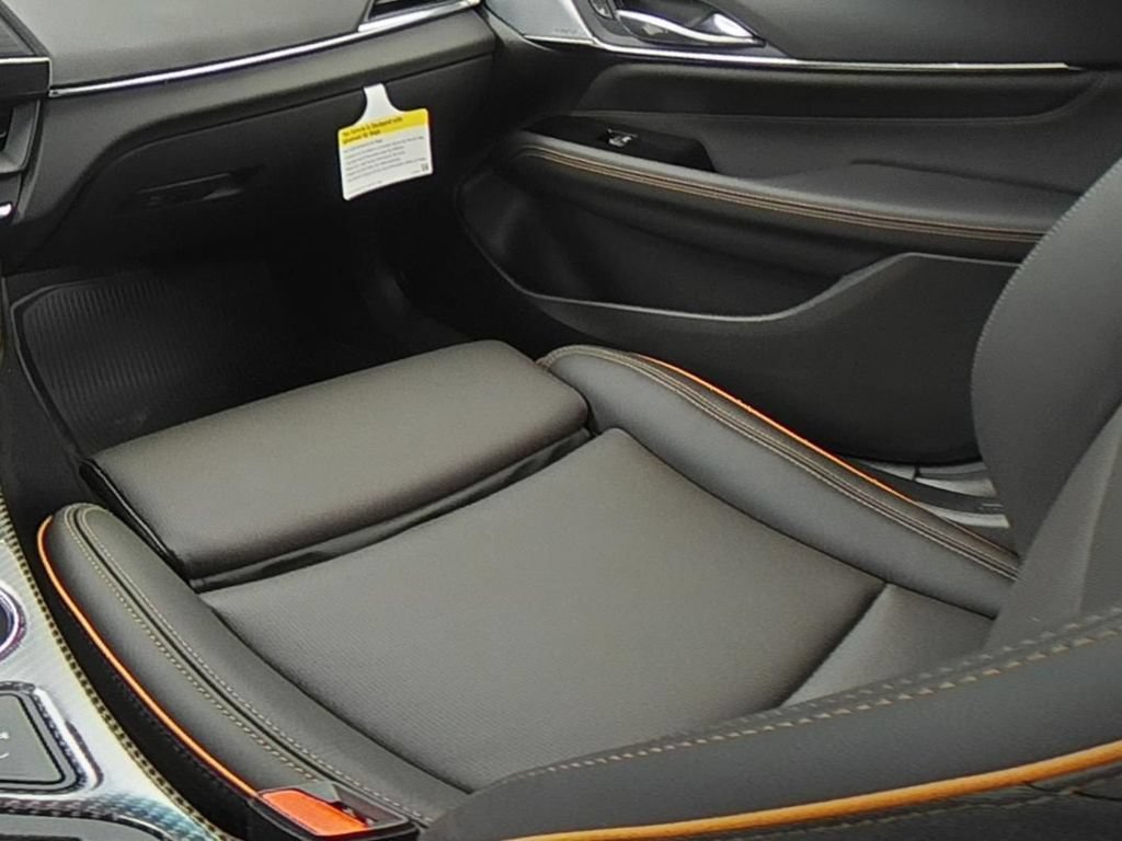 New 2025 Cadillac CT4 V w/ LPO, ONYX Package AWD/4WD image 14